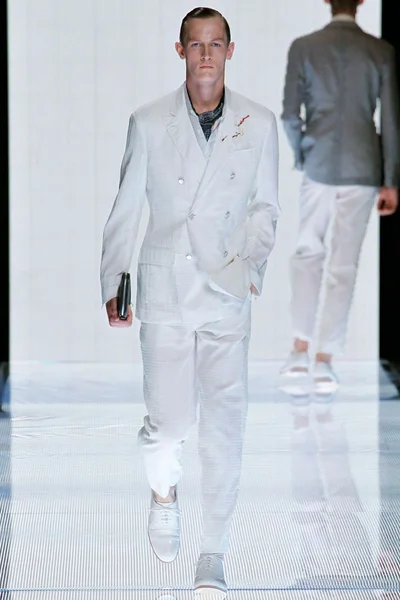 Look 41